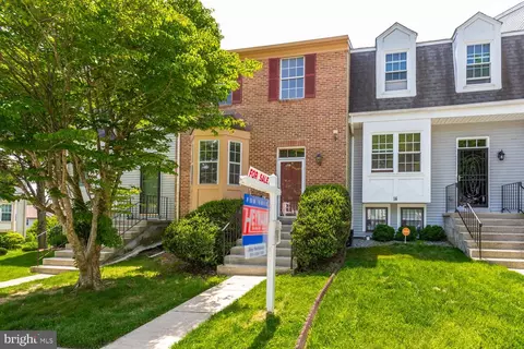 12 Joyceton Ter, Marlboro, MD 20774