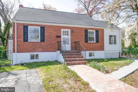 6233 Landover Rd, Cheverly, MD 20785