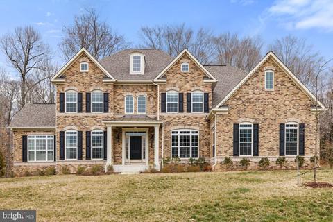 1702 Saint James Rd, Accokeek, MD 20607