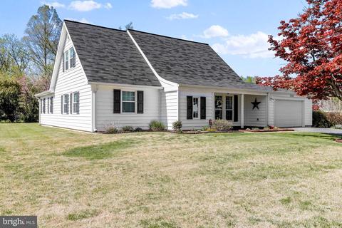 2524 Knighthill Ln, Bowie, MD 20715