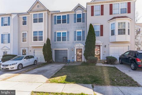 6929 Malachite Pl, Capitol Heights, MD 20743