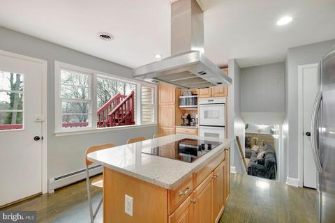 16109 Malcolm Dr, Laurel, MD 20707 photo 9
