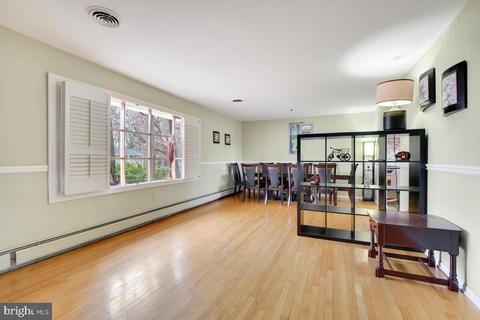 16109 Malcolm Dr, Laurel, MD 20707 photo 3