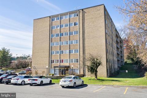 9250 Edwards Way #402-B, Hyattsville, MD 20783