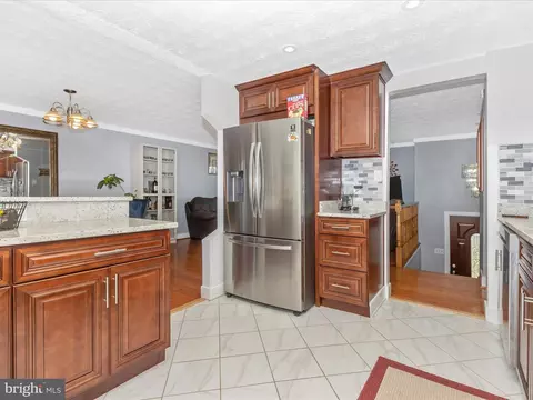 8603 Briarwood Ct, Laurel, MD 20708 photo 16