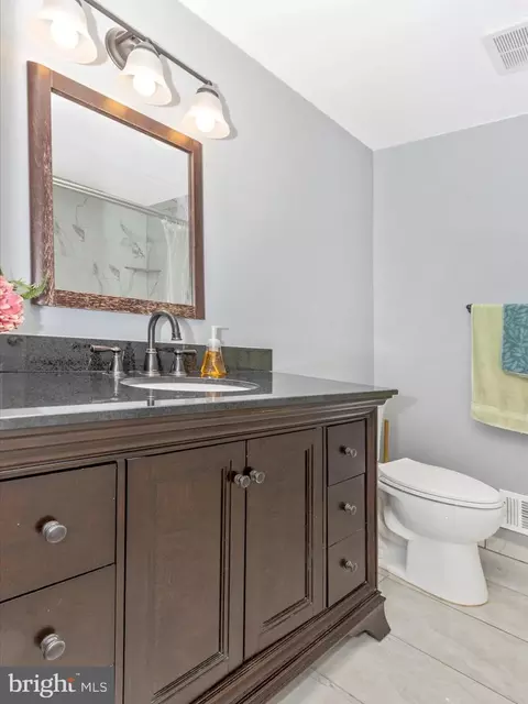 8603 Briarwood Ct, Laurel, MD 20708 photo 30