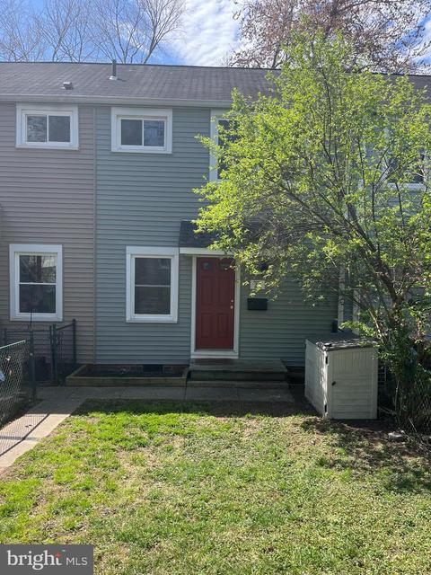 2 Plateau Pl # j, Greenbelt, MD 20770