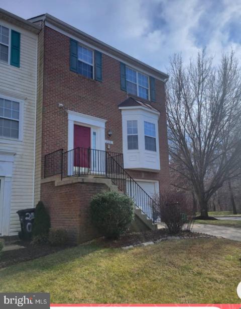 2601 Cranapple Ln, Springdale, MD 20774