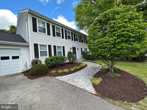 9114 Briarchip St, Laurel, MD 20708 photo 2