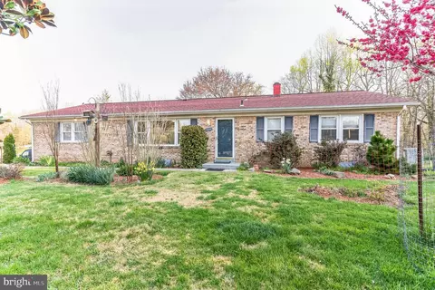 14200 Medwick Rd, Upper Marlboro, MD 20774