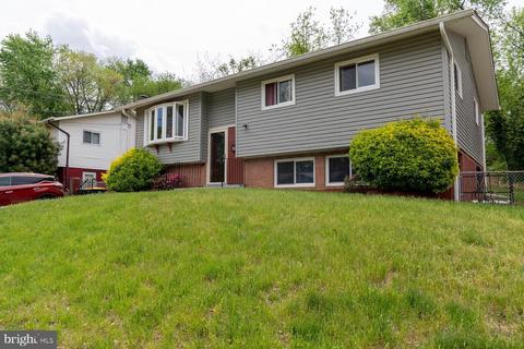 7011 Independence St, Capitol Heights, MD 20743