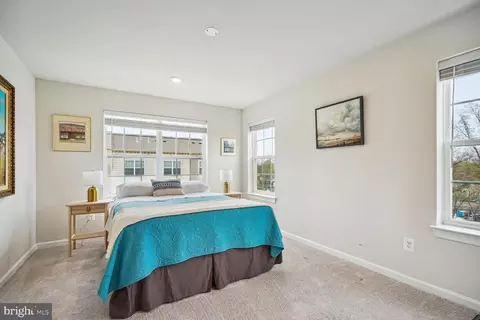 9645 Block St, Lanham, MD 20706 photo 17