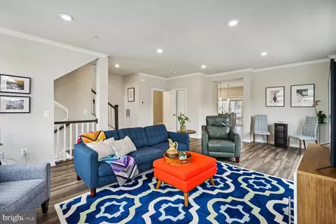 9645 Block St, Lanham, MD 20706 photo 8