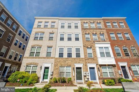 9611 Weshire Dr, Marlboro, MD 20774