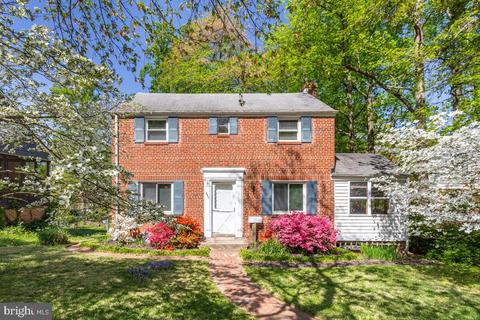 2510 Lake Ave, Cheverly, MD 20785