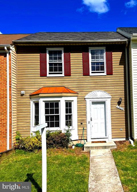 1852 Cedarwood Ct, Hyattsville, MD 20785
