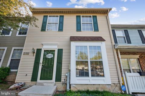 2702 Red Oak Ln, Glenarden, MD 20706