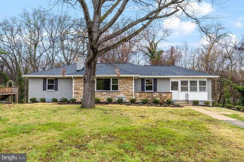 5114 Sharon Rd, Temple Hills, MD 20748