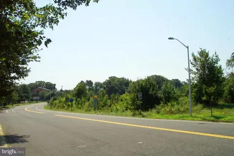 Windbrook Drive, Clinton, MD 20735 photo 2
