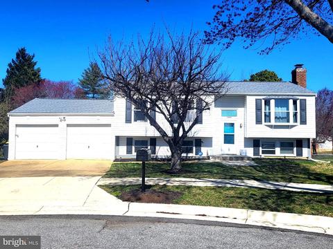 9000 Flintwood Ct, Fort Washington, MD 20744