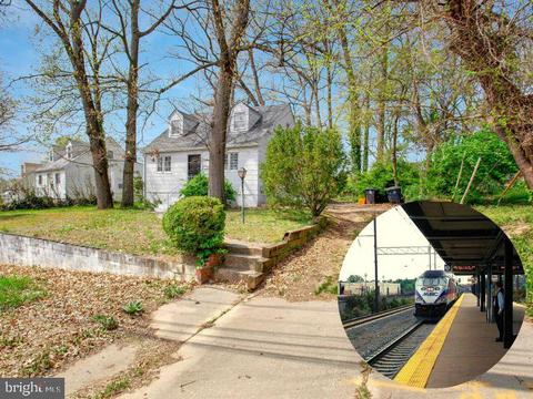 4926 78th Ave, Hyattsville, MD 20784