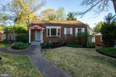 9727 Narragansett Pkwy, College Park, MD 20740