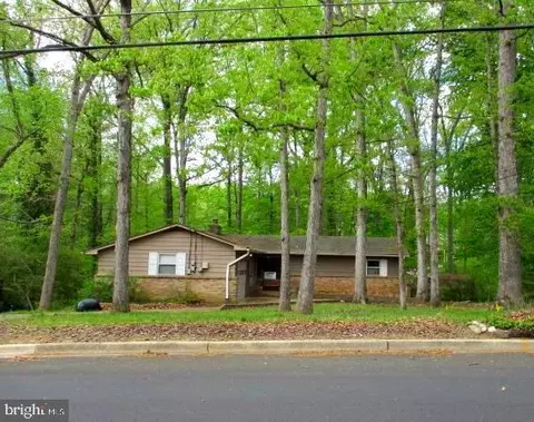12325 Arrow Park Dr, Fort Washington, MD 20744
