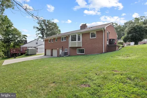 6306 Martins Ln, Lanham, MD 20706 photo 23