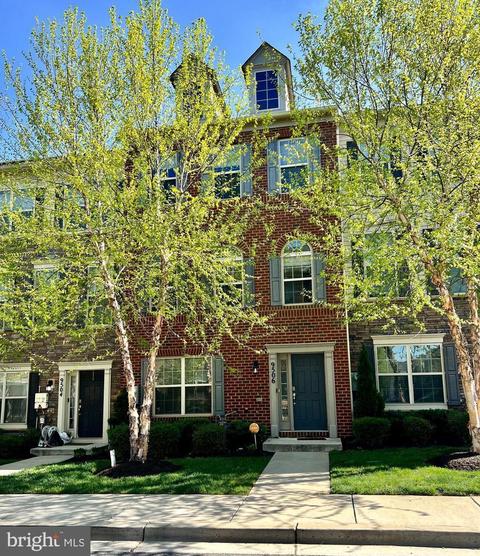 9506 Smithview Pl, Glenarden, MD 20706