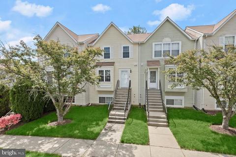 119 Firethorn Ct #11-4, Upper Marlboro, MD 20774