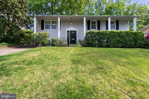 212 Lastner Ln, Greenbelt, MD 20770