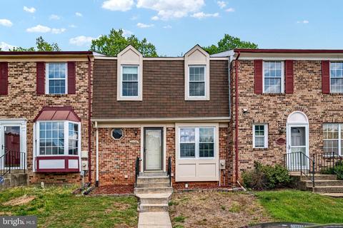 10528 Storch Dr, Lanham, MD 20706