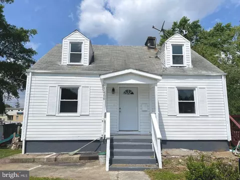 5400 55th Pl, Riverdale, MD 20737