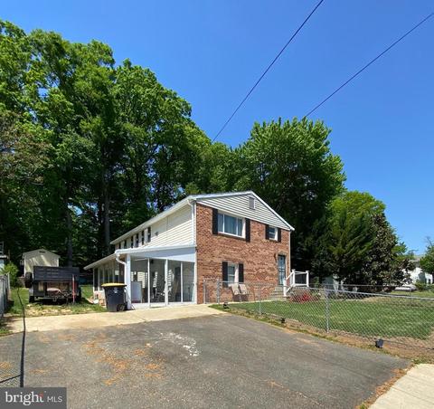 1515 Ruston Ave, Capitol Heights, MD 20743