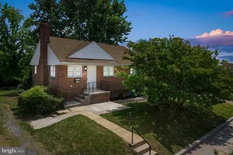 8229 New Hampshire Ave, Hyattsville, MD 20783