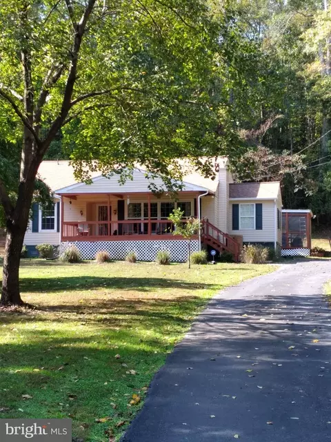 5605 Valley Ln, Upper Marlboro, MD 20772