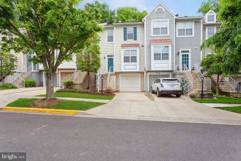 207 College Station Dr, Marlboro, MD 20774