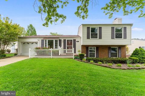 3510 Wayneswood Rd, Fort Washington, MD 20744