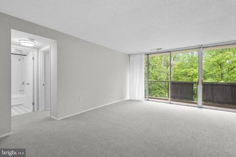 1830 Metzerott Rd #A-4, Adelphi, MD 20783 photo 12