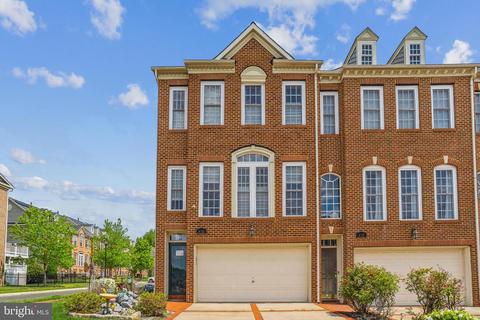 410 Esmond Pl, Marlboro, MD 20774
