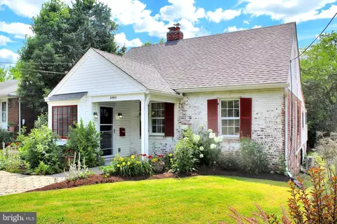 5704 41st Ave, Hyattsville, MD 20781
