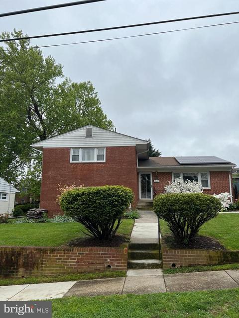 905 Luray Pl, Hyattsville, MD 20783