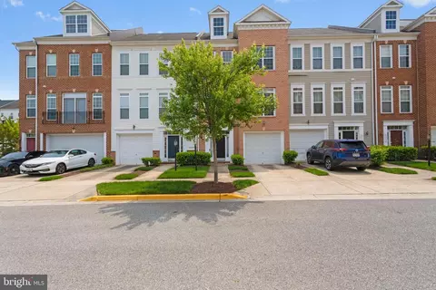 4335 Talmadge Cir, Suitland, MD 20746