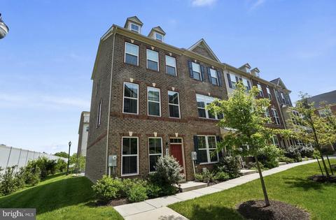 8280 Miner St, Greenbelt, MD 20770