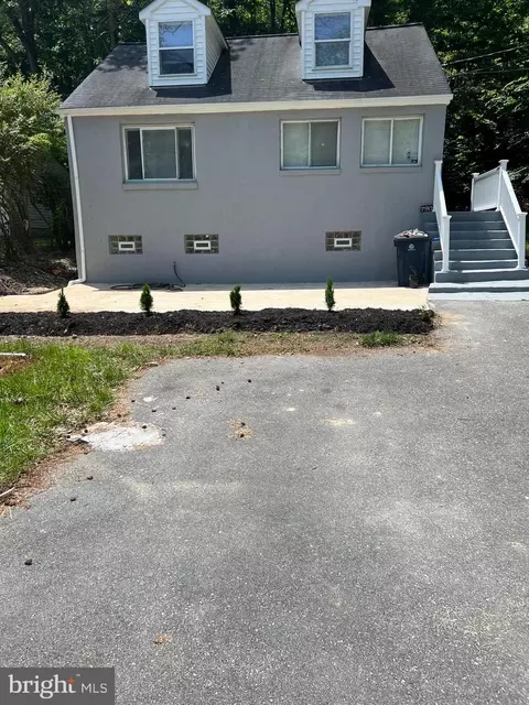 7905 Prince Georges Dr, Fort Washington, MD 20744