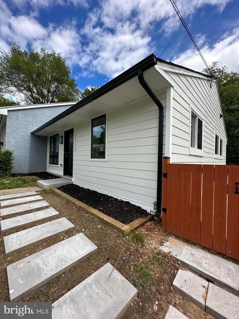 7713 Normandy Rd, Hyattsville, MD 20785