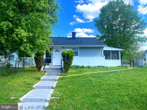 8207 Allendale, Hyattsville, MD 20785