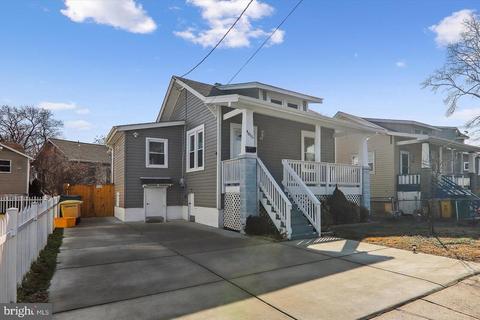 4815 48th Ave, Hyattsville, MD 20781