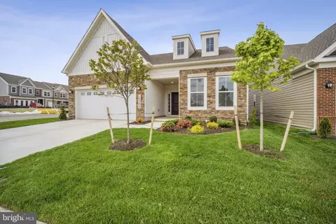 12202 Beechfield Dr, Bowie, MD 20720