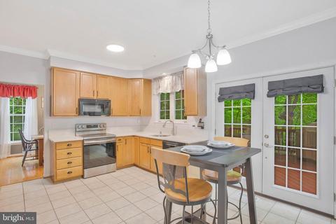 12304 Tavistock Ct, Laurel, MD 20708 photo 15